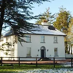 Cannaway House 4*