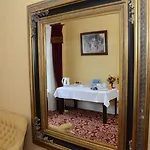 Cannaway House לינה וארוחת בוקר 4*