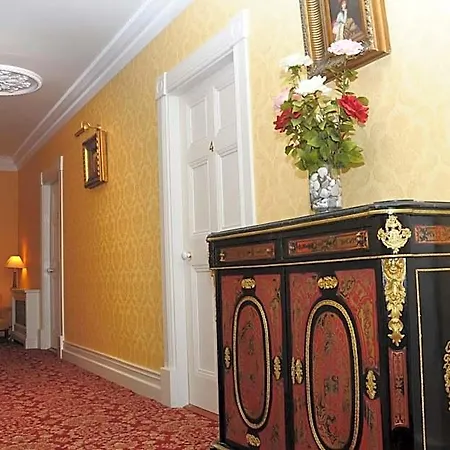 Bed & Breakfast Cannaway House