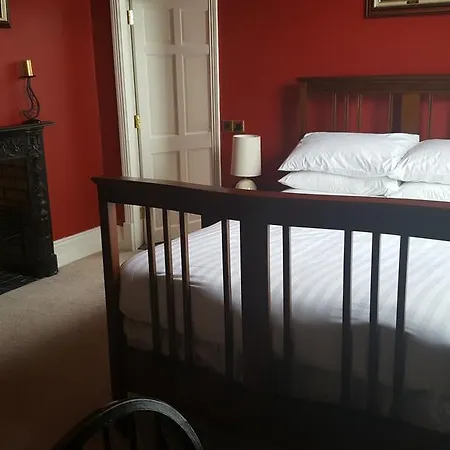 Bed & Breakfast Cannaway House 4*