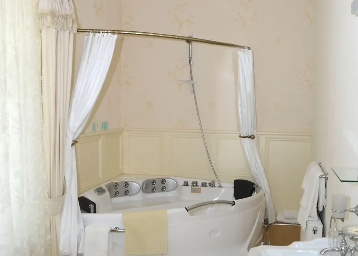 Cannaway House Bed & Breakfast 4*